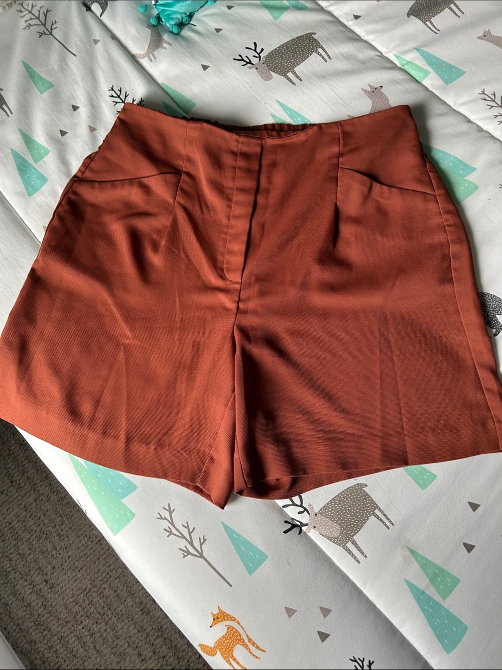 Reitmans High-Waist Brick Orange Shorts